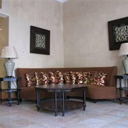 Landmark Suites Джеда Екстериор снимка
